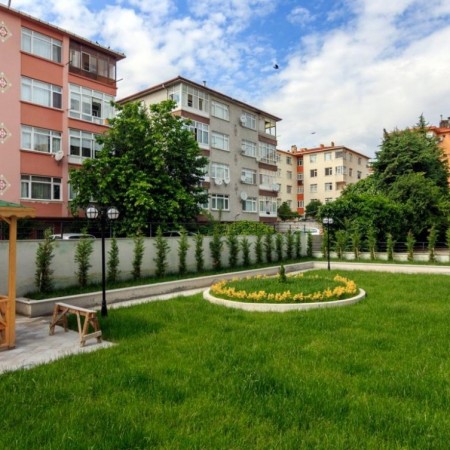 BAHÇELİEVLER (UEFA KUPASI MEYDANI) HACERE APARTMANI 