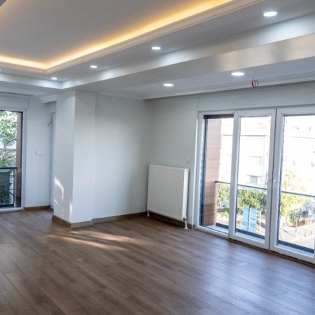 BAHÇELİEVLER (UEFA KUPASI MEYDANI) HACERE APARTMANI 