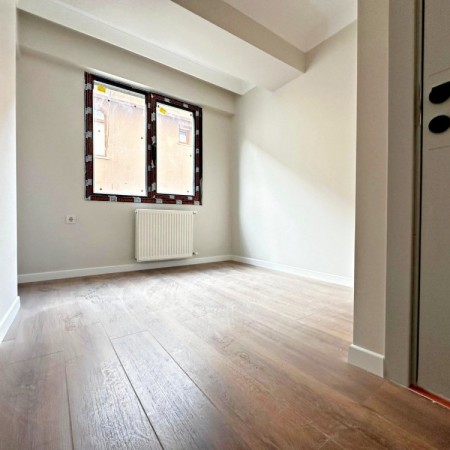 Tanaş Apartmanı - Krizantem Sokak