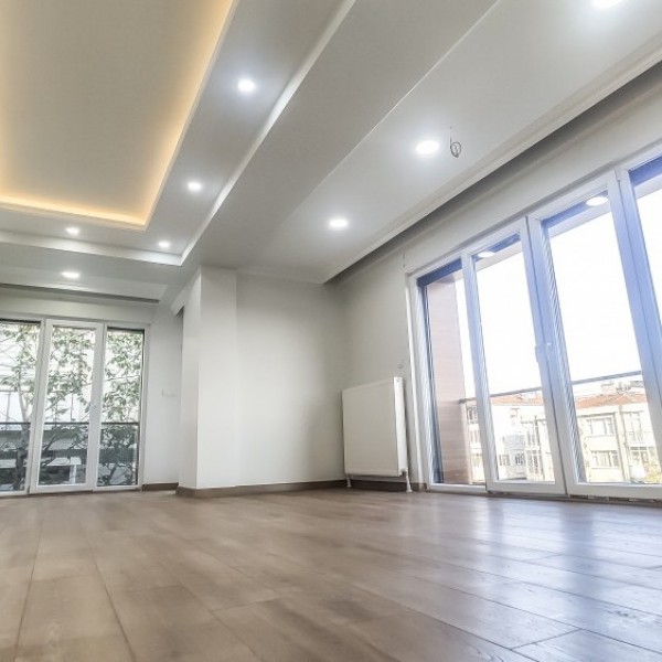 BAHÇELİEVLER (UEFA KUPASI MEYDANI) HACERE APARTMANI 
