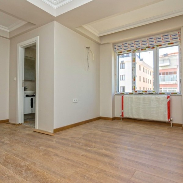 BAHÇELİEVLER (UEFA KUPASI MEYDANI) HACERE APARTMANI 