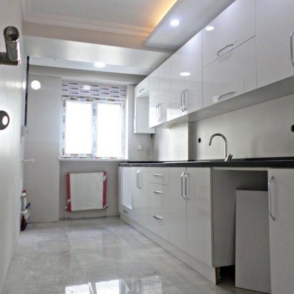 BAHÇELİEVLER (UEFA KUPASI MEYDANI) HACERE APARTMANI 