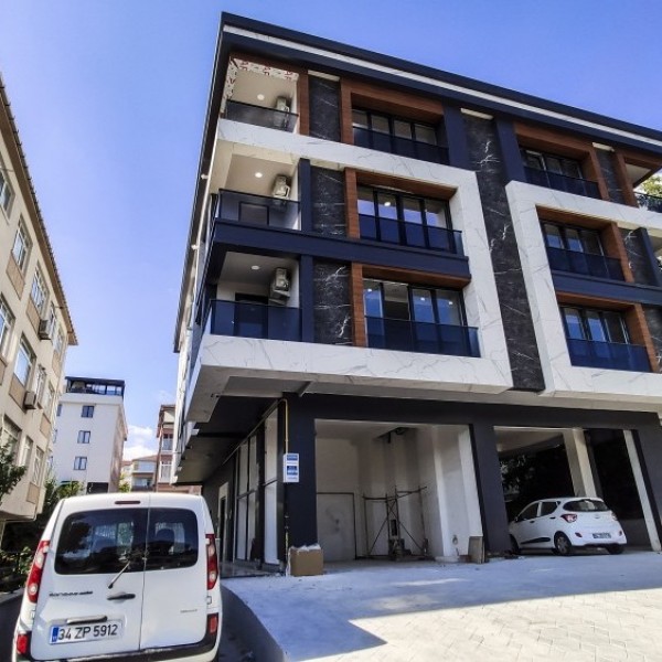 BAHÇELİEVLER (UEFA KUPASI MEYDANI) HACERE APARTMANI 