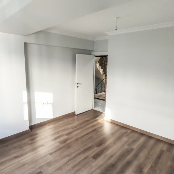 BAHÇELİEVLER (UEFA KUPASI MEYDANI) HACERE APARTMANI 