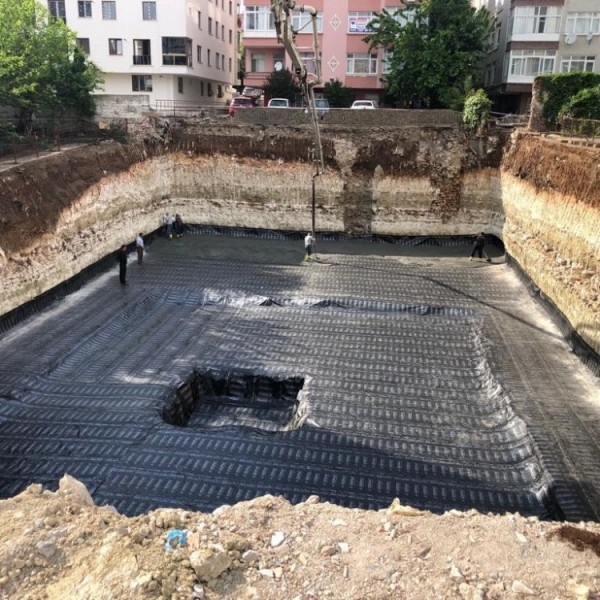 BAHÇELİEVLER (UEFA KUPASI MEYDANI) HACERE APARTMANI 