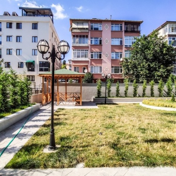 BAHÇELİEVLER (UEFA KUPASI MEYDANI) HACERE APARTMANI 