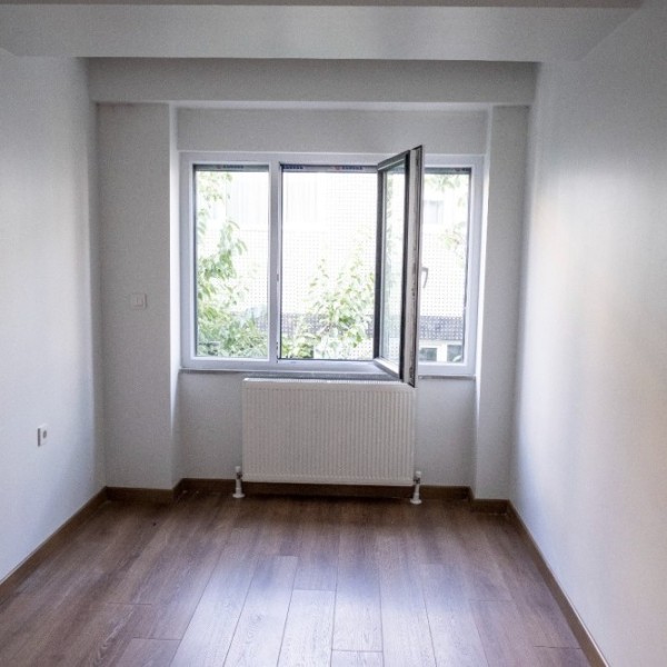 BAHÇELİEVLER (UEFA KUPASI MEYDANI) HACERE APARTMANI 