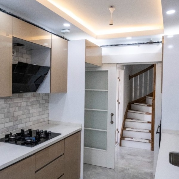 BAHÇELİEVLER (UEFA KUPASI MEYDANI) HACERE APARTMANI 